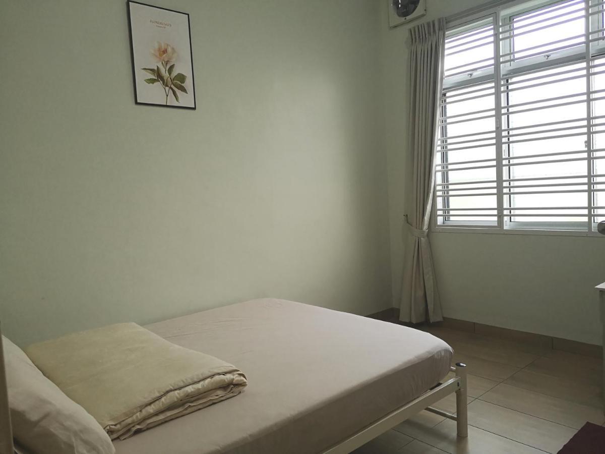 Tangkak Greenville Homestay Eksteriør billede